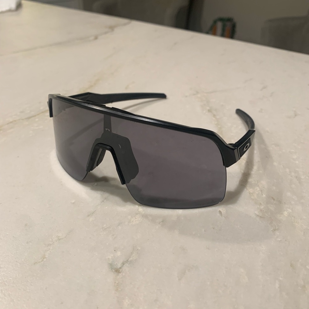 Oakley Prizm Sutro Lite Glasses